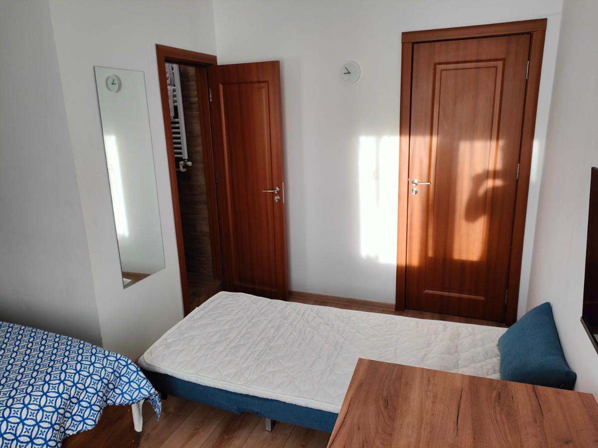 Ivavev Is Us Bythesea Constanta Ngoại thất bức ảnh