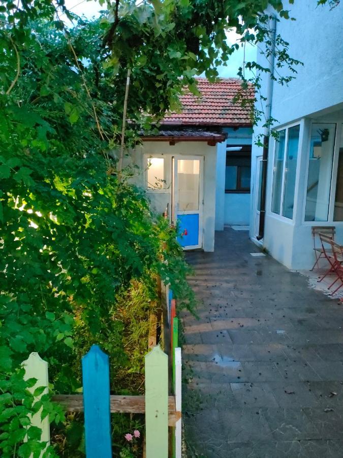 Ivavev Is Us Bythesea Constanta Ngoại thất bức ảnh