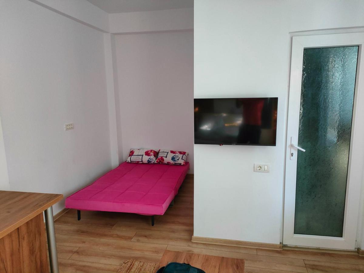 Ivavev Is Us Bythesea Constanta Ngoại thất bức ảnh