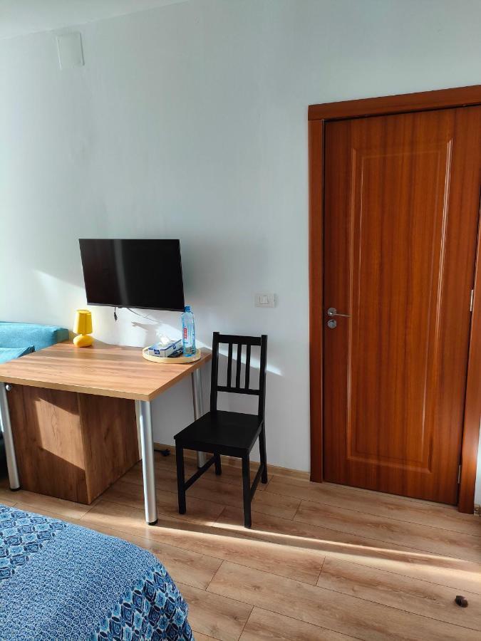 Ivavev Is Us Bythesea Constanta Ngoại thất bức ảnh