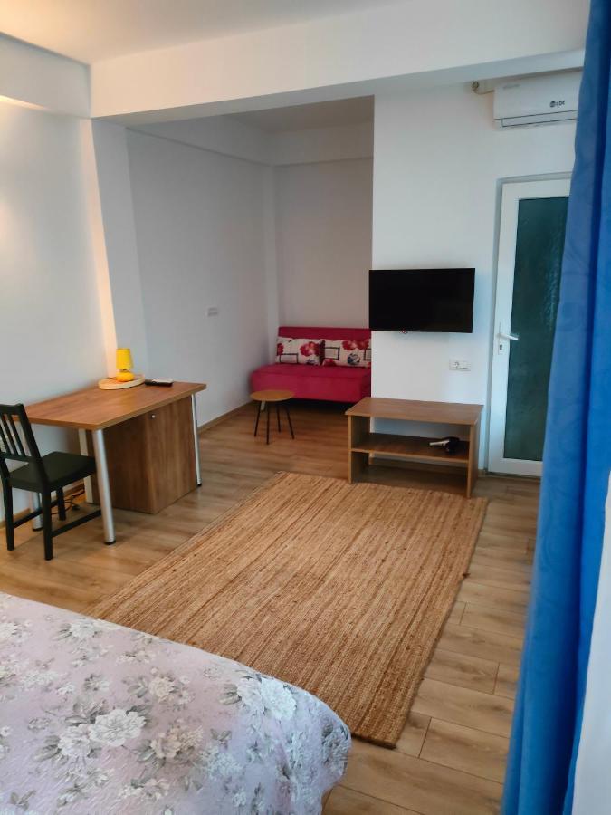 Ivavev Is Us Bythesea Constanta Ngoại thất bức ảnh
